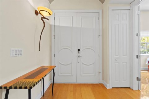 Dúplex en venta en Orlando, Florida, 3 dormitorios, 189.8 m2 № 1750503 - foto 4