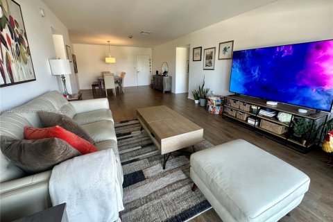 Condo in Key Biscayne, Florida, 2 bedrooms  № 1731523 - photo 4