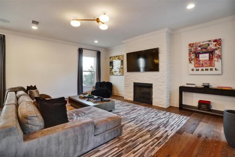 Villa ou maison à vendre à Tampa, Floride: 4 chambres, 477.33 m2 № 2427607 - photo 21