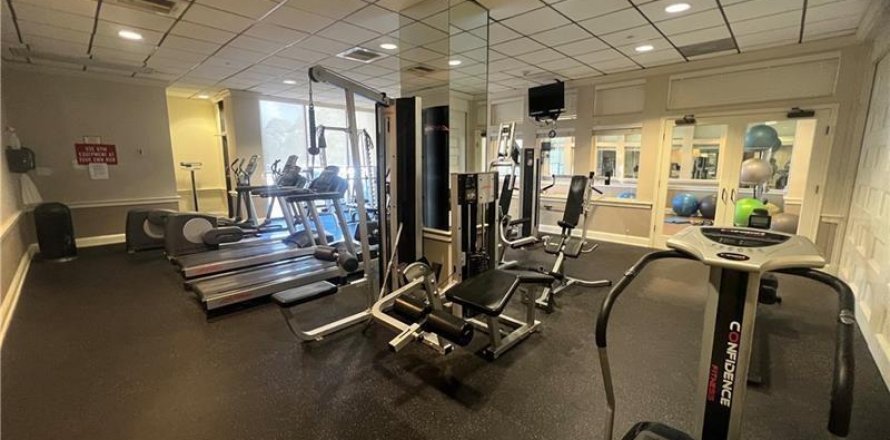 Condominio en Pompano Beach, Florida, 2 dormitorios  № 1168516