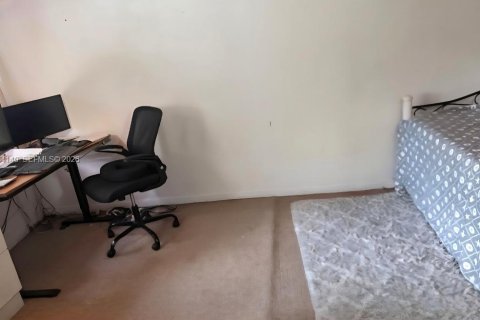 Купить таунхаус в Майами-Лейкс, Флорида 2 спальни, 90.3м2, № 2008959 - фото 14