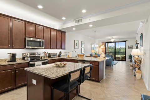 Condominio en alquiler en Bradenton, Florida, 2 dormitorios, 106.09 m2 № 1805184 - foto 4