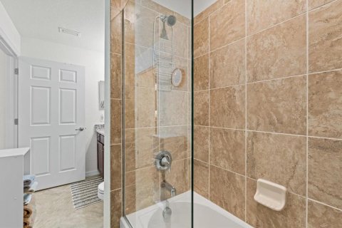 Condominio en alquiler en Bradenton, Florida, 2 dormitorios, 106.09 m2 № 1805184 - foto 28
