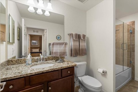 Condominio en alquiler en Bradenton, Florida, 2 dormitorios, 106.09 m2 № 1805184 - foto 27