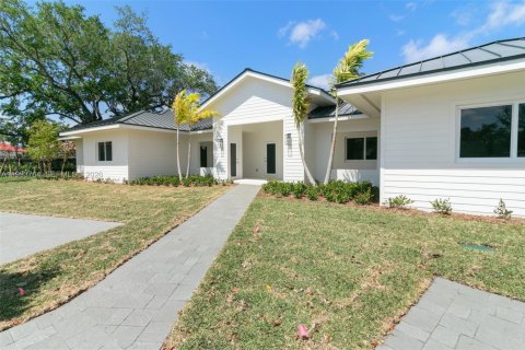 Adosado en alquiler en Miami, Florida, 3 dormitorios, 131.74 m2 № 2055487 - foto 4