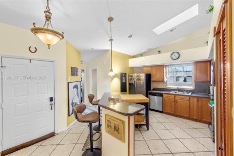 Touwnhouse à vendre à Tamarac, Floride: 2 chambres, 118.91 m2 № 2079936 - photo 13