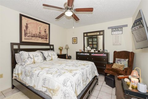Casa en venta en Saint Lucie, Florida, 3 dormitorios, 153.1 m2 № 1900753 - foto 28