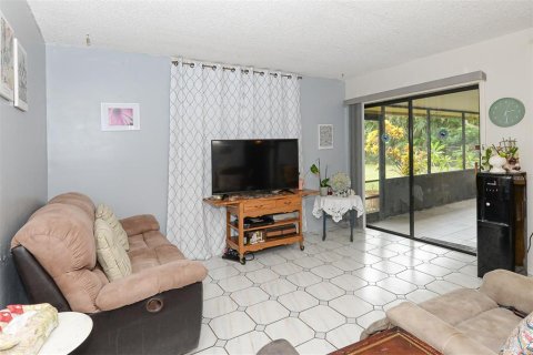 Casa en venta en Saint Lucie, Florida, 3 dormitorios, 153.1 m2 № 1900753 - foto 13