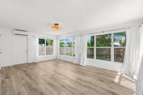 Villa ou maison à vendre à Fort Lauderdale, Floride: 3 chambres, 118.36 m2 № 2083277 - photo 17