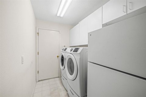 Casa en alquiler en Tampa, Florida, 4 dormitorios, 193.05 m2 № 1893627 - foto 20