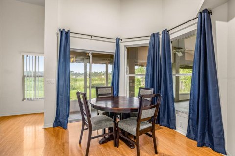Casa en alquiler en Tampa, Florida, 4 dormitorios, 193.05 m2 № 1893627 - foto 10