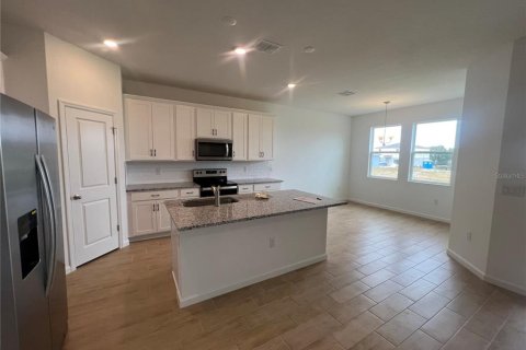 Casa en venta en Haines City, Florida, 4 dormitorios, 163.32 m2 № 1885810 - foto 5