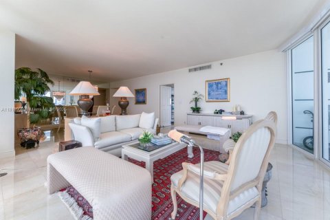 Copropriété à vendre à Miami, Floride: 2 chambres, 192.31 m2 № 1888857 - photo 3