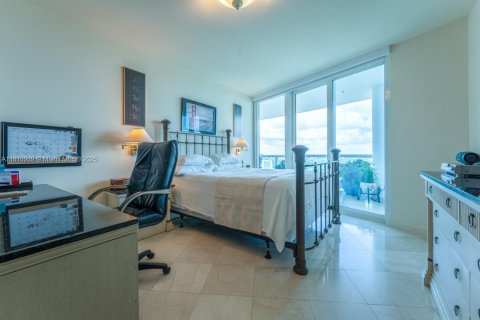 Copropriété à vendre à Miami, Floride: 2 chambres, 192.31 m2 № 1888857 - photo 18