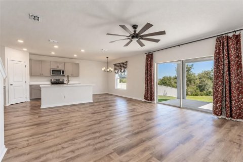 House in Groveland, Florida 5 bedrooms, 219.44 sq.m. № 2393679 - photo 12