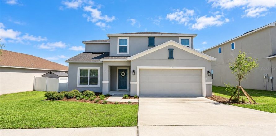 House in Groveland, Florida 5 bedrooms, 219.44 sq.m. № 2393679