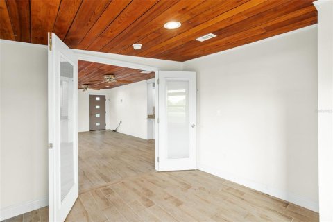 Villa ou maison à louer à Windermere, Floride: 3 chambres, 125.7 m2 № 2410649 - photo 16