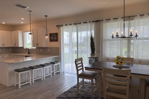 Villa ou maison à louer à Parrish, Floride: 3 chambres, 196.21 m2 № 2383379 - photo 6