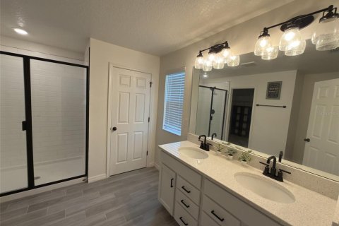 Villa ou maison à louer à Parrish, Floride: 3 chambres, 196.21 m2 № 2383379 - photo 26