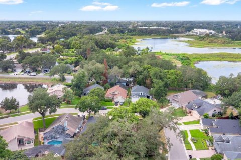 House in Apopka, Florida 3 bedrooms, 132.39 sq.m. № 2339610 - photo 29