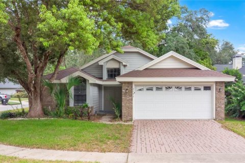 House in Apopka, Florida 3 bedrooms, 132.39 sq.m. № 2339610 - photo 25