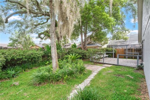 House in Apopka, Florida 3 bedrooms, 132.39 sq.m. № 2339610 - photo 22