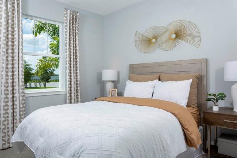 House in WELLEN PARK in Venice, Florida 3 bedrooms, 163.97 sq.m. № 2204441 - photo 5