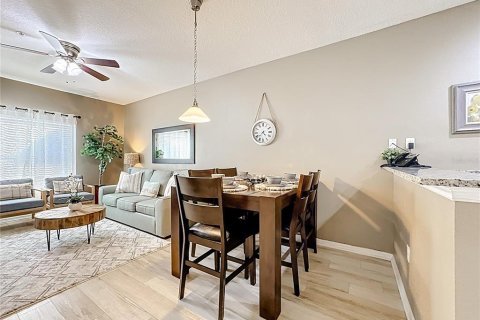 Townhouse in Kissimmee, Florida 3 bedrooms, 120.77 sq.m. № 2148243 - photo 9