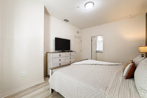 Townhouse in Kissimmee, Florida 3 bedrooms, 120.77 sq.m. № 2148243 - photo 23