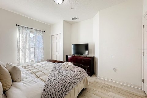 Townhouse in Kissimmee, Florida 3 bedrooms, 120.77 sq.m. № 2148243 - photo 16