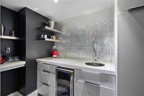 Купить кондоминиум в Дейтона - Бич-Шорс, Флорида 3 комнаты, 256.41м2, № 2092939 - фото 27