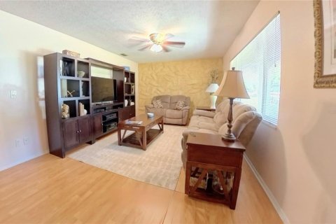 Купить виллу или дом в Тонотосасса, Флорида 4 комнаты, 130.06м2, № 2316748 - фото 5