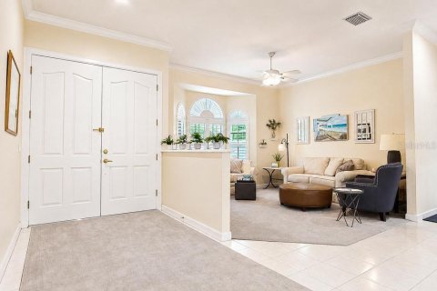 House in Orlando, Florida 4 bedrooms, 257.8 sq.m. № 2318763 - photo 5