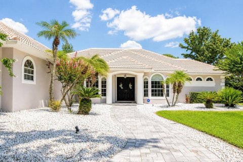 House in Orlando, Florida 4 bedrooms, 257.8 sq.m. № 2318763 - photo 3