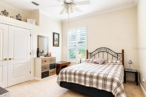 House in Orlando, Florida 4 bedrooms, 257.8 sq.m. № 2318763 - photo 28