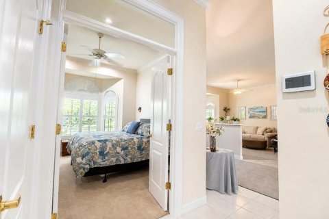 House in Orlando, Florida 4 bedrooms, 257.8 sq.m. № 2318763 - photo 14