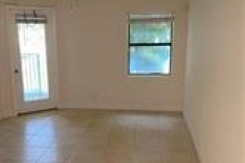 Copropriété à louer à Sunrise, Floride: 2 chambres, 95.13 m2 № 2185111 - photo 7