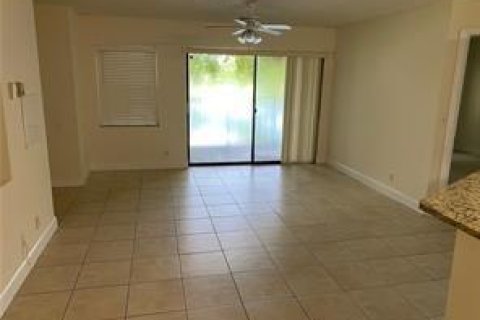 Copropriété à louer à Sunrise, Floride: 2 chambres, 95.13 m2 № 2185111 - photo 6