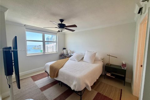Copropriété à louer à Miami, Floride: 2 chambres, 91.51 m2 № 1871839 - photo 6