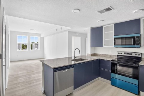 Apartment in Orlando, Florida 2 bedrooms, 95.04 sq.m. № 2391309 - photo 2