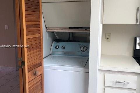 Купить кондоминиум в Хайалиа, Флорида 2 спальни, 89.19м2, № 2065584 - фото 5