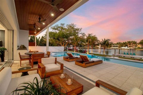 House in Sarasota, Florida 4 bedrooms, 437.11 sq.m. № 2098536 - photo 7