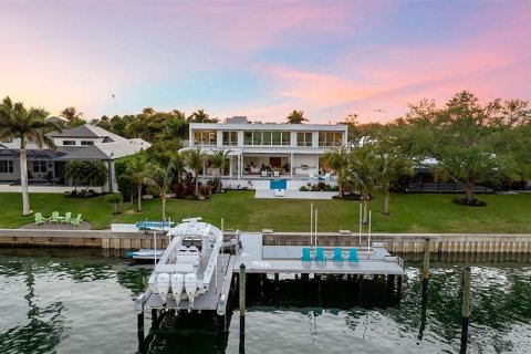 House in Sarasota, Florida 4 bedrooms, 437.11 sq.m. № 2098536 - photo 6