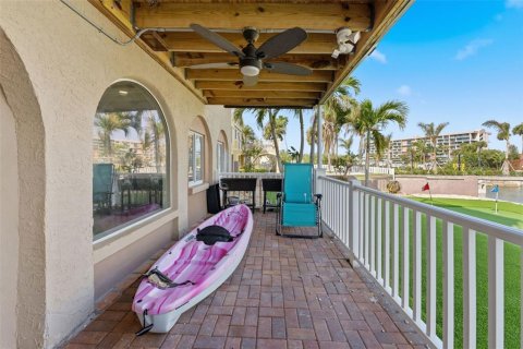 Copropriété à vendre à Treasure Island, Floride: 2 chambres, 111.48 m2 № 2203022 - photo 27