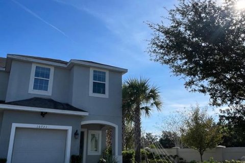 Townhouse in Orlando, Florida 3 bedrooms, 144 sq.m. № 2108369 - photo 2
