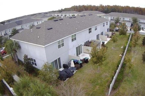 Townhouse in Orlando, Florida 3 bedrooms, 144 sq.m. № 2108369 - photo 3