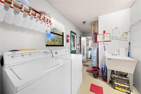 Propiedad comercial en venta en Bushnell, Florida, 277.22 m2 № 1918359 - foto 19