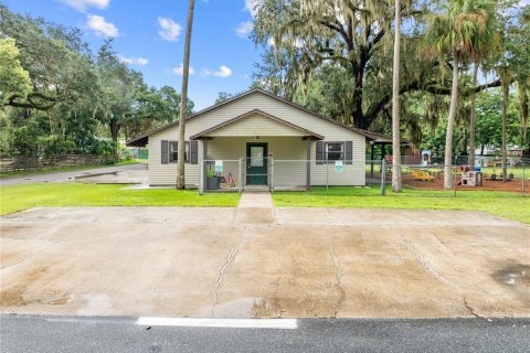 Propiedad comercial en venta en Bushnell, Florida, 277.22 m2 № 1918359 - foto 1