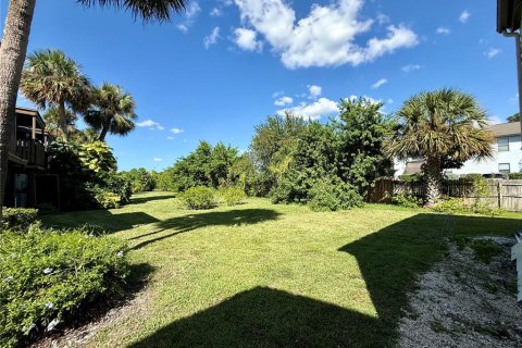 Condo in Saint Petersburg, Florida, 2 bedrooms  № 2377802 - photo 28