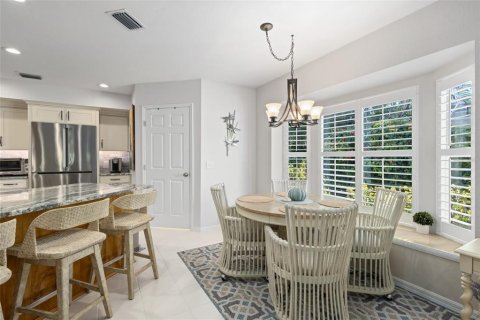 House in Bradenton, Florida 4 bedrooms, 198.63 sq.m. № 1647627 - photo 13